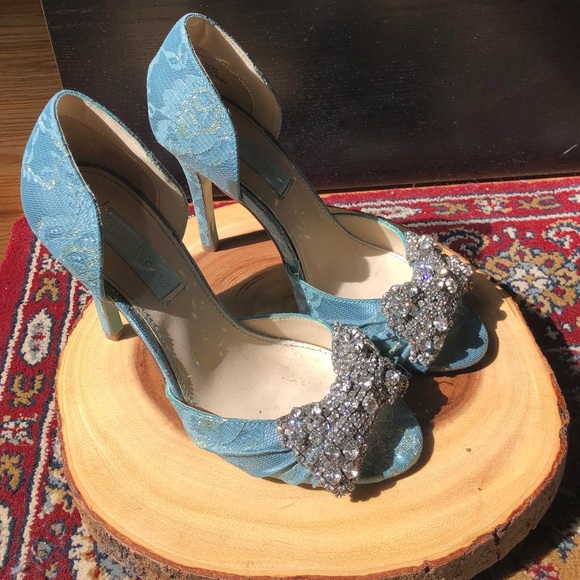Betsey Johnson heels - Picture 2 of 4
